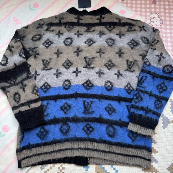 Louis Vuitton Blue Mohair Monogram Mohair Cardigan - Picture 9 of 10